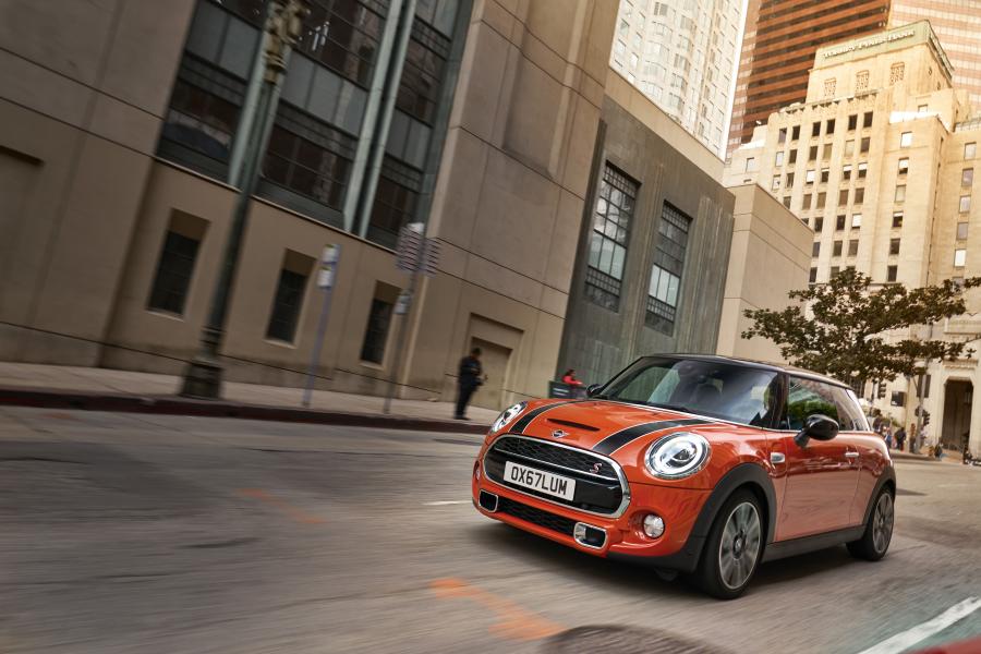  Mini Cooper S (F56) 2018 года  (WW) (фото 75 из 196)